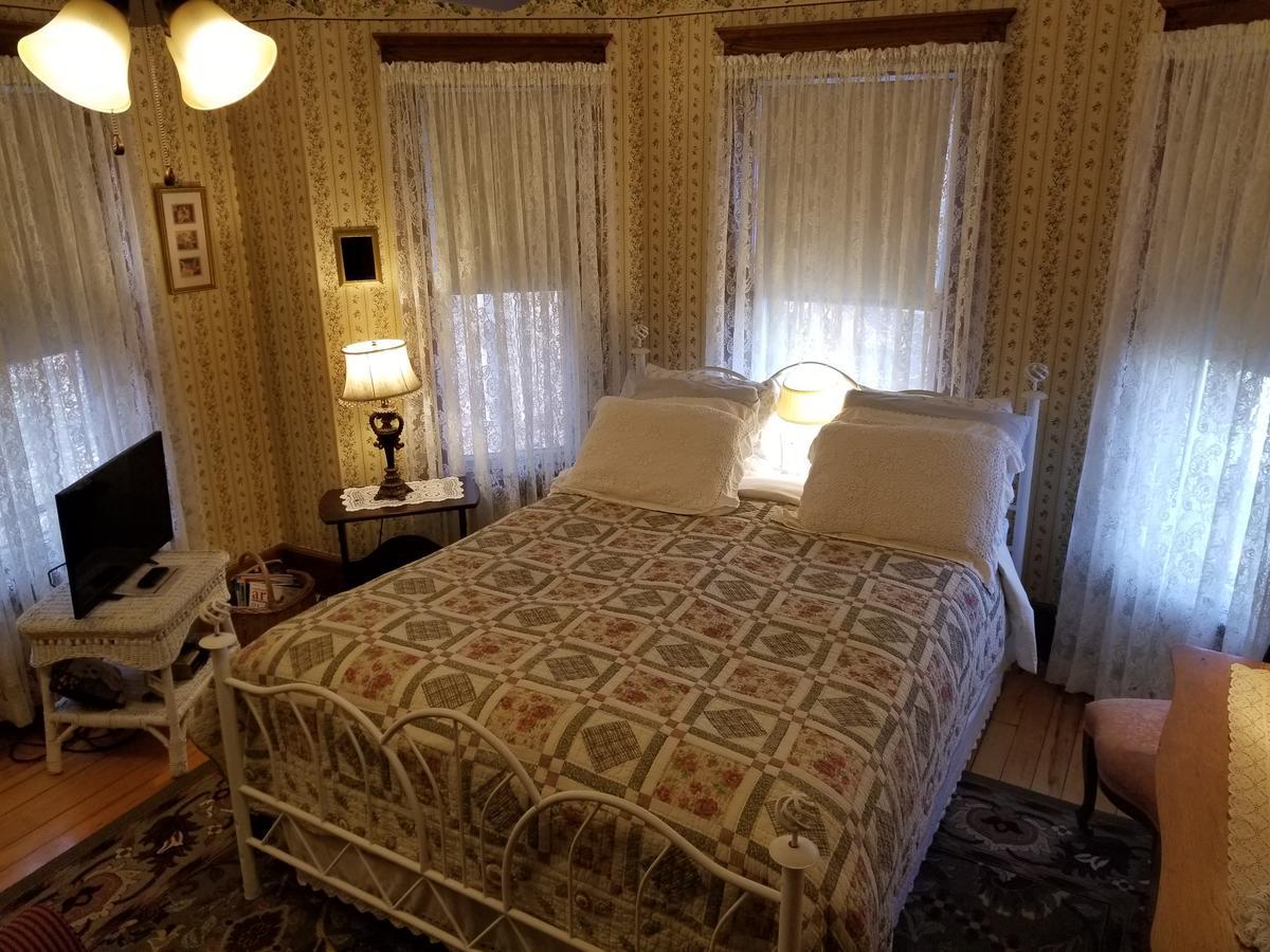 Rose & Thistle Bed & Breakfast Cooperstown Exterior foto
